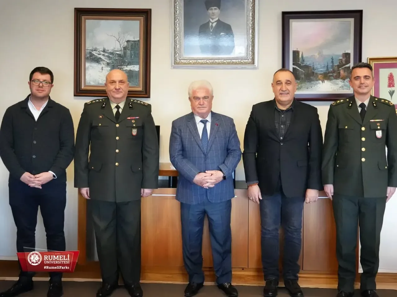 İstanbul Rumeli Üniversitesi'nde Üst Düzey Askeri Ziyaret: İş Birliği Görüşmeleri Gerçekleştirildi İstanbul Rumeli Üniversitesi'nde Üst Düzey Askeri Ziyaret: İş Birliği Görüşmeleri Gerçekleştirildi