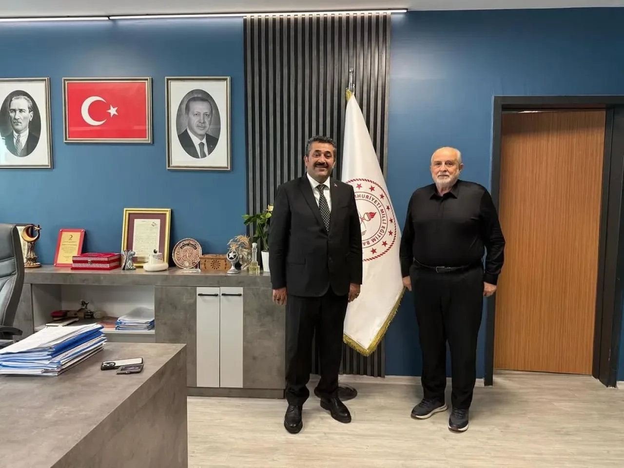 Hafız Mustafa 1864 Sahibi Avni Ongurlar, Kâğıthane'ye Meslek Lisesi Yaptırıyor Hafız Mustafa 1864 Sahibi Avni Ongurlar, Kâğıthane'ye Meslek Lisesi Yaptırıyor