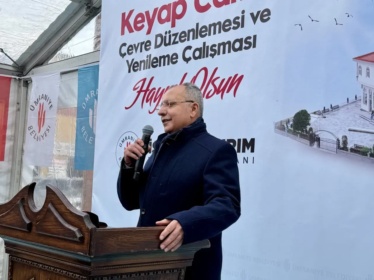 Ümraniye'de Tarihi Cami Çevre Düzenlemesi ve Yenileme Çalışmaları Tamamlandı Ümraniye'de Tarihi Cami Çevre Düzenlemesi ve Yenileme Çalışmaları Tamamlandı