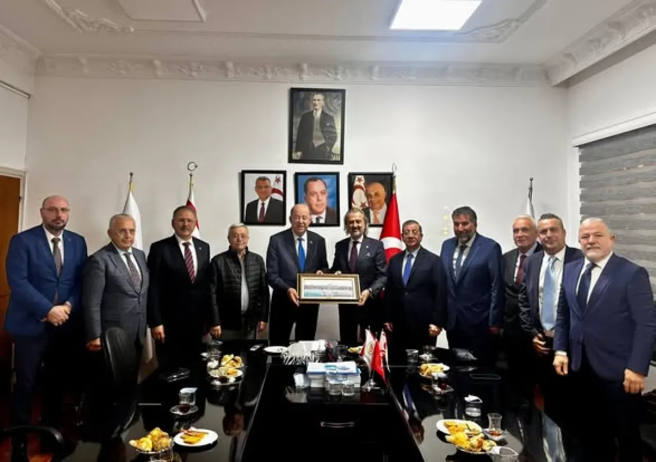 İstanbul Ticaret Odası'ndan KKTC Sağlık Bakanlığı'na İş Birliği Ziyareti İstanbul Ticaret Odası'ndan KKTC Sağlık Bakanlığı'na İş Birliği Ziyareti
