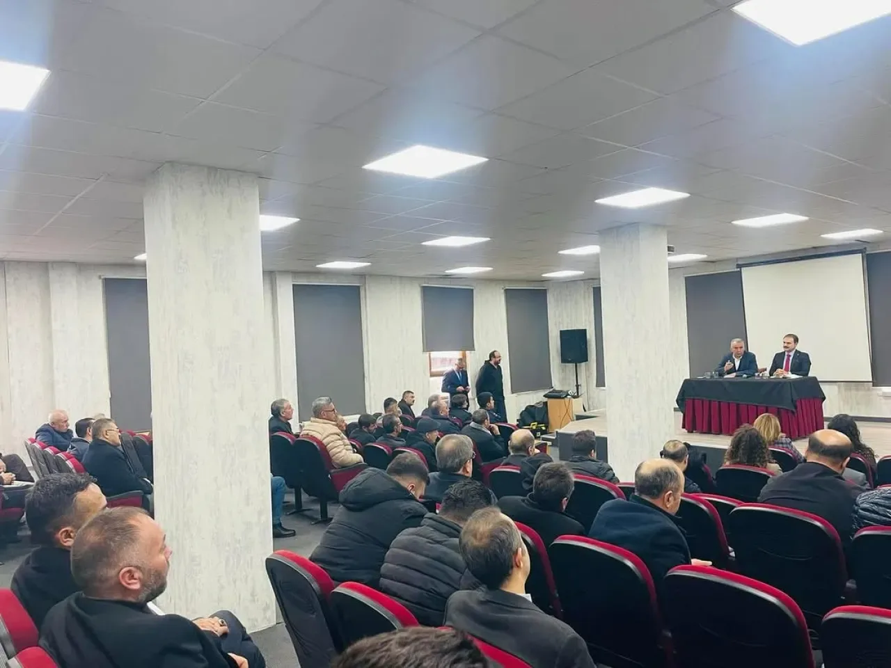 Çamlıdere'de 2026 Vizyonu ve Muhtarlara Akademik Eğitim Çamlıdere'de 2026 Vizyonu ve Muhtarlara Akademik Eğitim