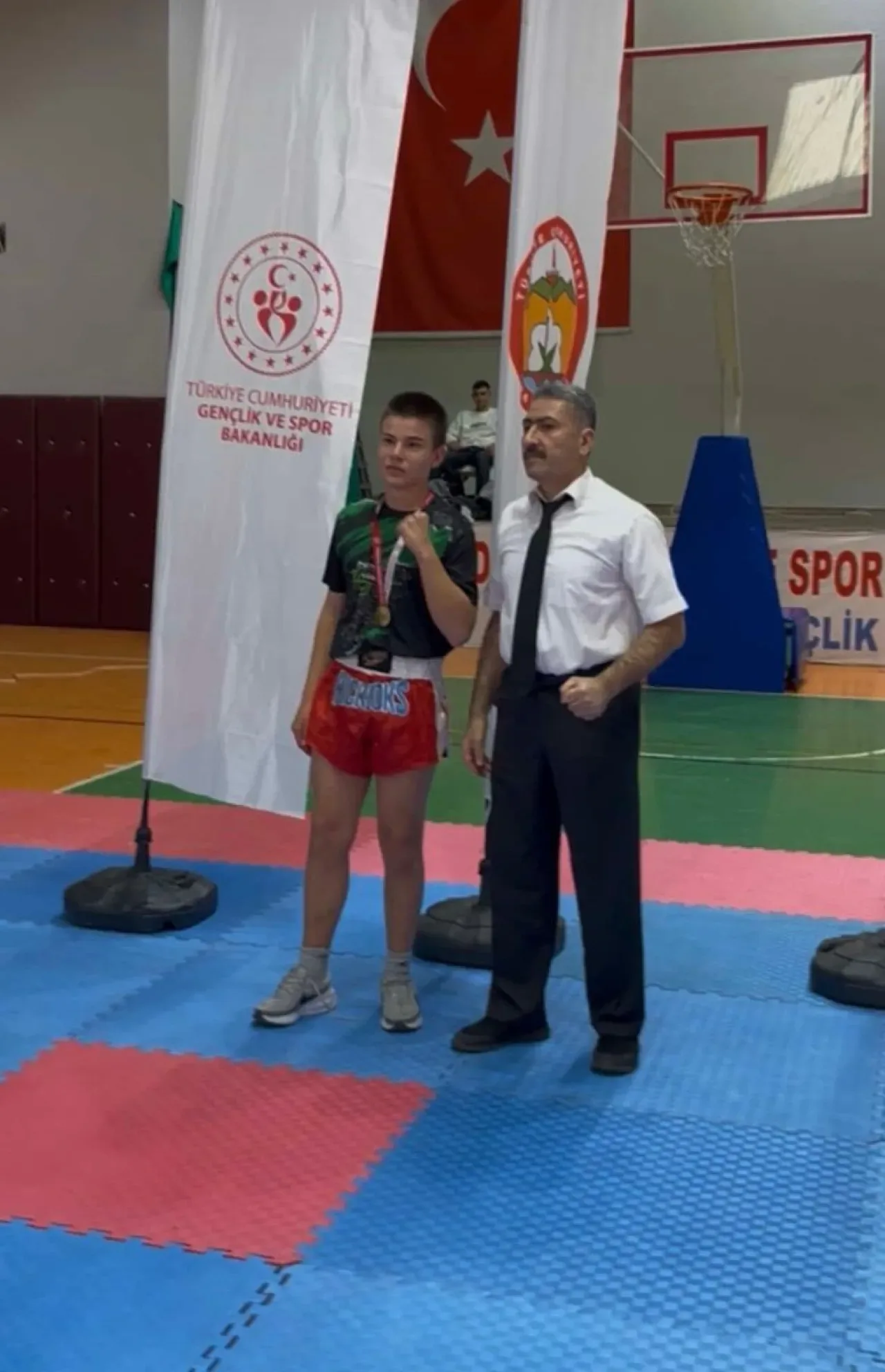 Adana'da Genç Yetenek Ege Dündar, Kick Boks İl Şampiyonu Oldu Adana'da Genç Yetenek Ege Dündar, Kick Boks İl Şampiyonu Oldu