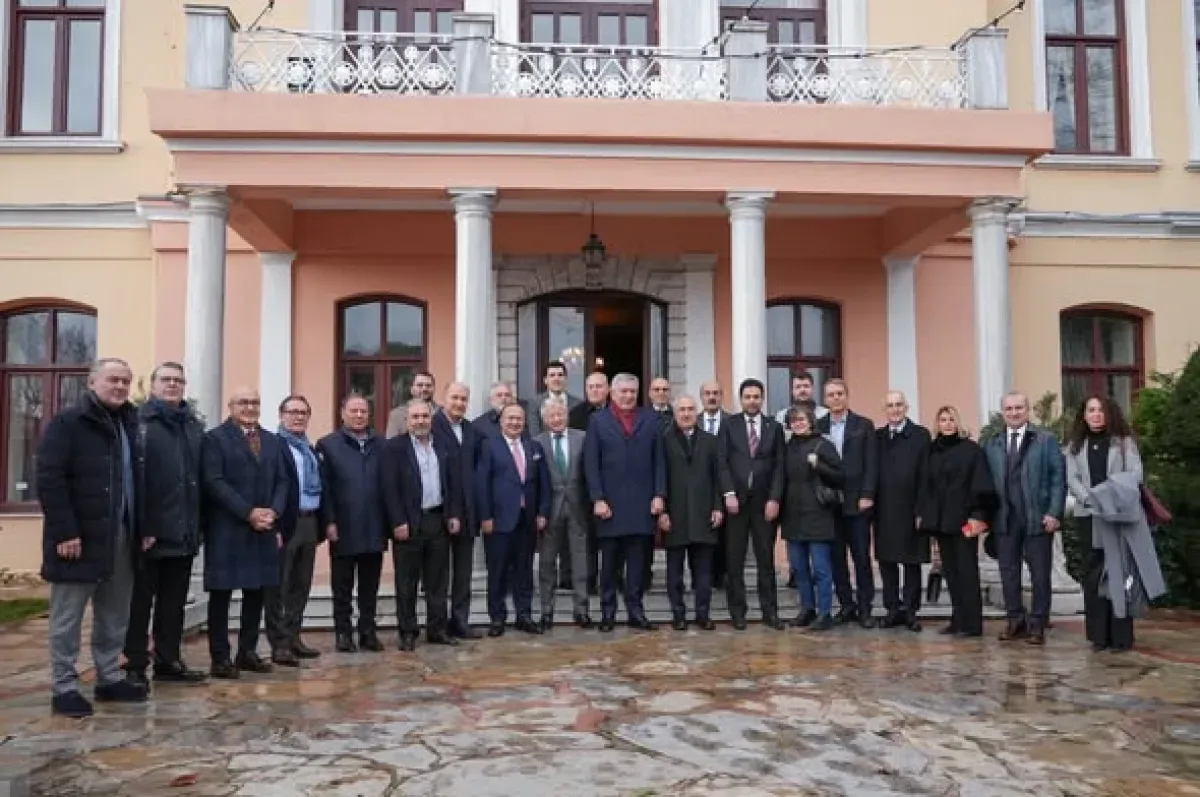 İstanbul Üniversitesi ve İSO'dan İstihdam ve İnovasyon İçin Güç Birliği İstanbul Üniversitesi ve İSO'dan İstihdam ve İnovasyon İçin Güç Birliği