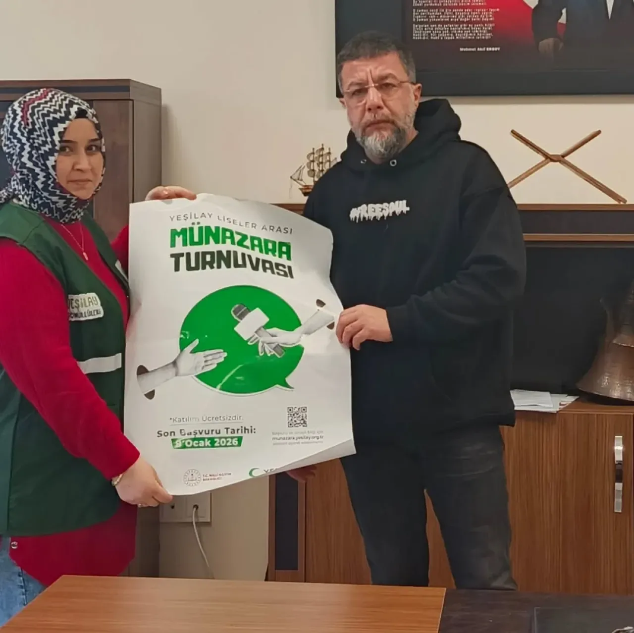 Yeşilay Güngören'den Liselere Bağımlılıkla Mücadele Ziyareti Yeşilay Güngören'den Liselere Bağımlılıkla Mücadele Ziyareti