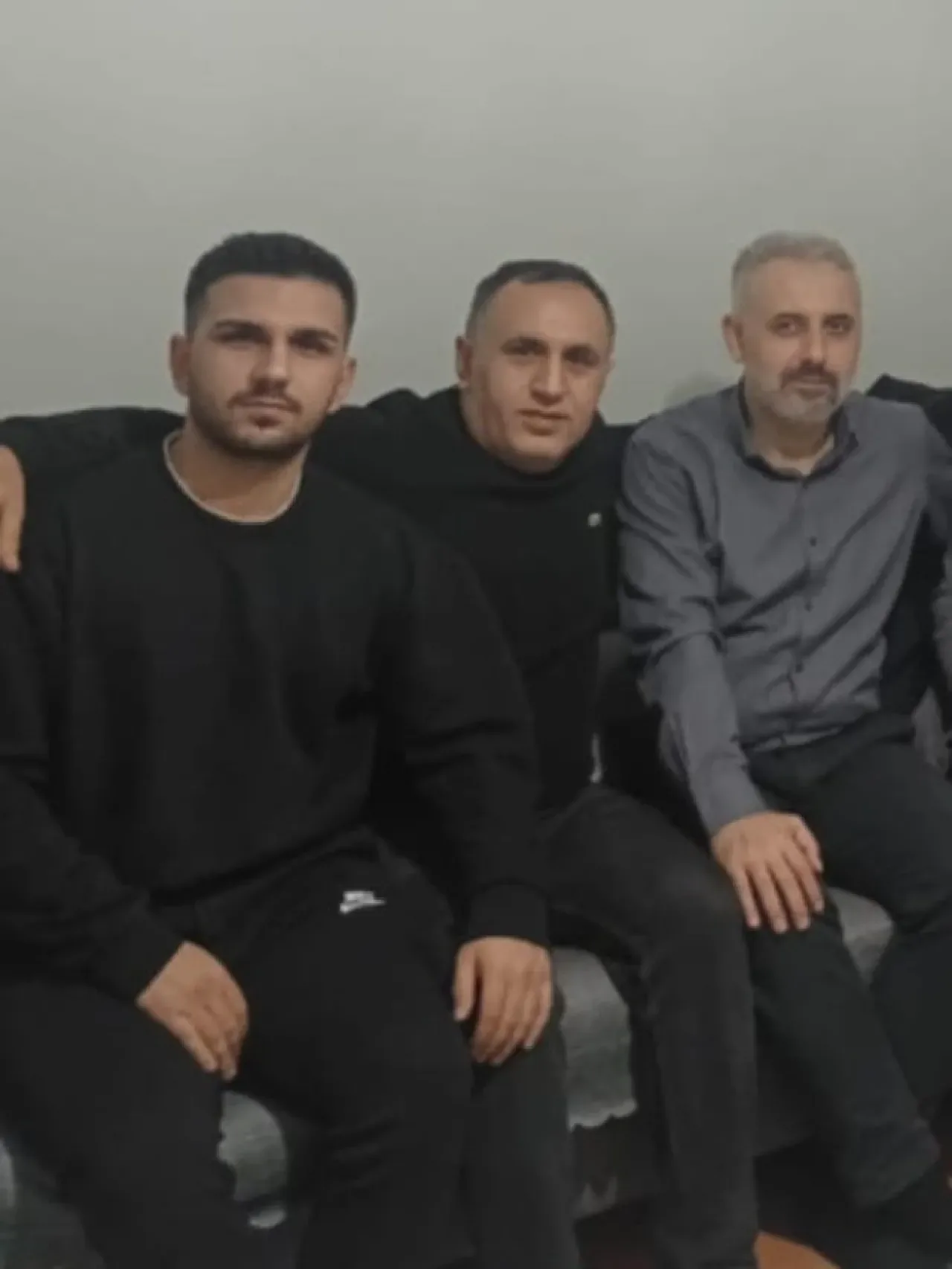 MHP'den Gaziosmanpaşa'da Komşu Ziyareti: Dertler Dinlendi, Bahçeli'nin Selamı İletildi MHP'den Gaziosmanpaşa'da Komşu Ziyareti: Dertler Dinlendi, Bahçeli'nin Selamı İletildi
