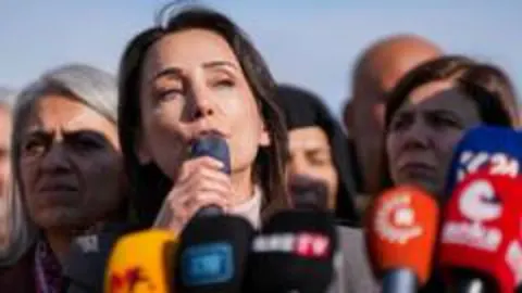 DEM Parti 6 Eylül'de 5. Olağan Kongresi'ni yapıyor: Kapsamlı değişim ertelendi