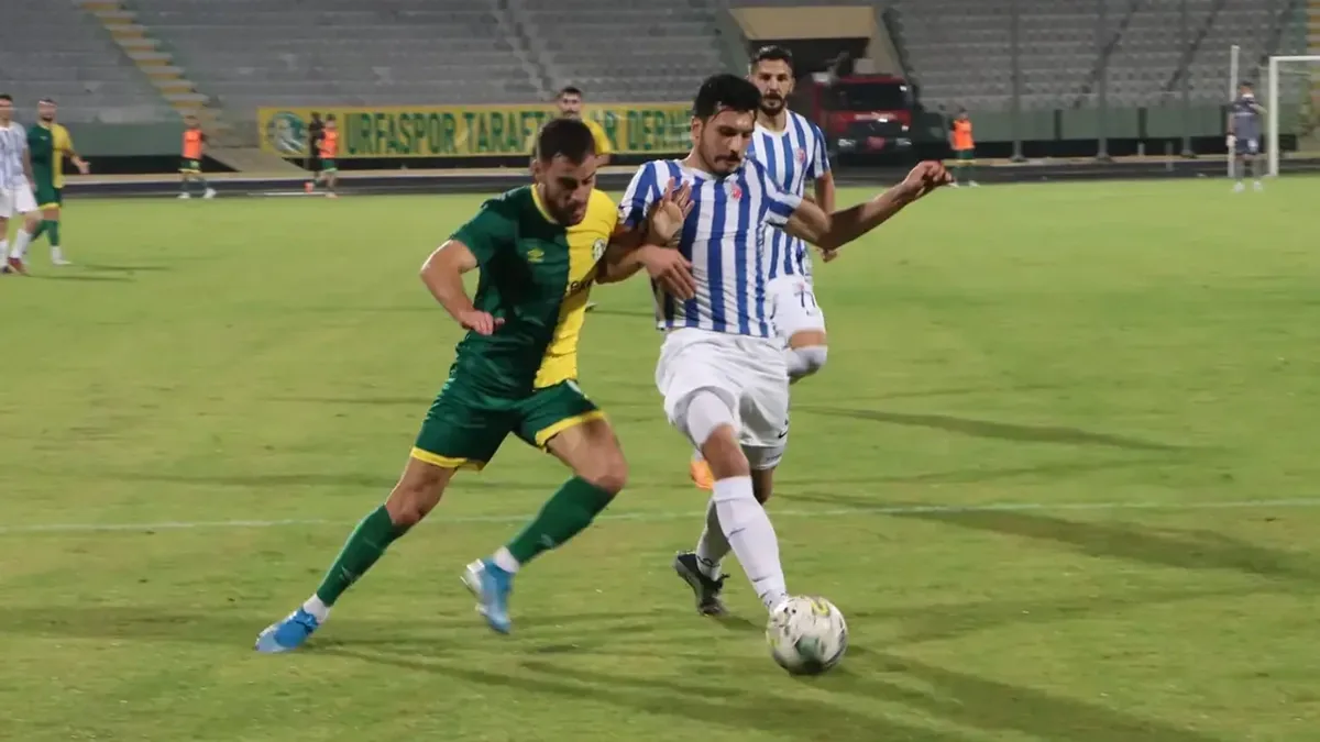 Şanlıurfaspor Ankaraspor Testinde: 5 Yeni Transferle Yükselme Yollarında 3. Hafta Sınavı Şanlıurfaspor Ankaraspor Testinde: 5 Yeni Transferle Yükselme Yollarında 3. Hafta Sınavı