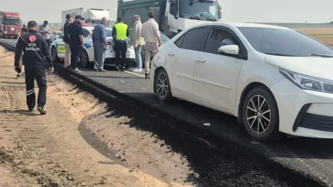 Diyarbakır Çınar'da zincirleme kaza: 3 araç çarptı, 7 yaralı
