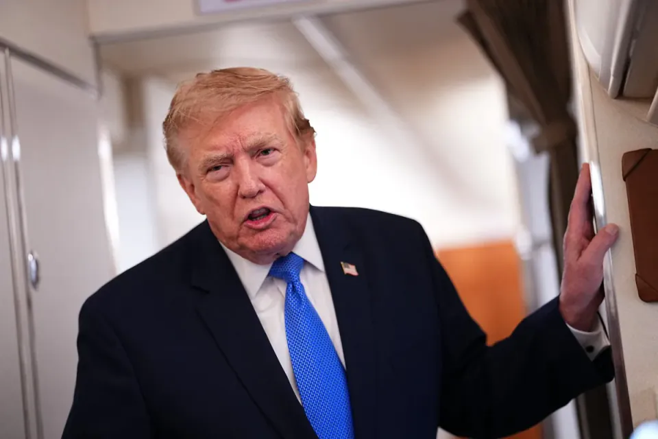 Trump'tan İran'a 'İki Yüzlü' Suçlaması: Tahran'ın Gizli Görüşme İddiası görseli
