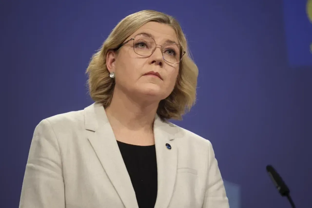 Yapay Zeka Güvenliği Kılavuzları Gecikiyor: AB Komisyonu Tarih Veremedi Yapay Zeka Güvenliği Kılavuzları Gecikiyor: AB Komisyonu Tarih Veremedi