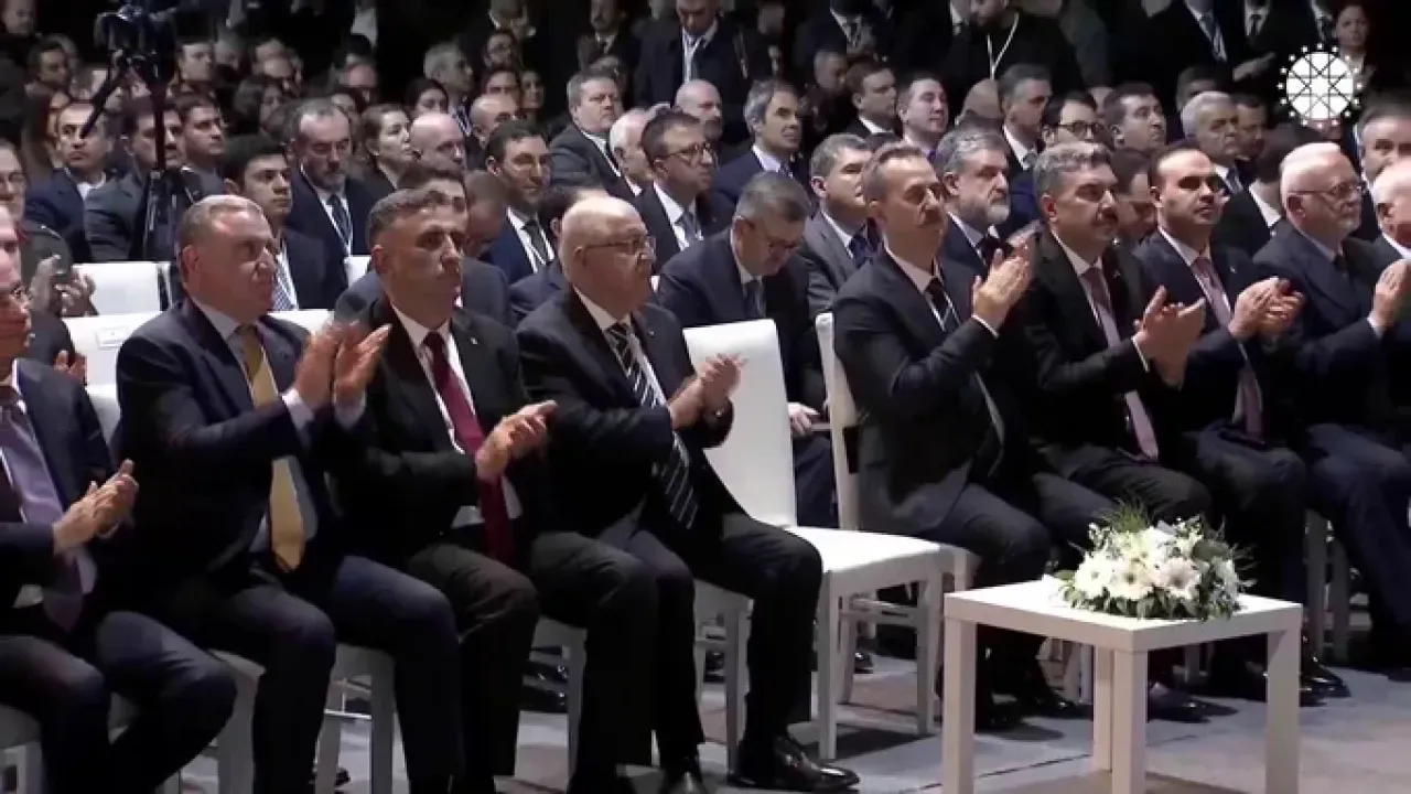 Türkiye, Savunma Sanayisinde Dünya Devleri Arasında Yer Alıyor Türkiye, Savunma Sanayisinde Dünya Devleri Arasında Yer Alıyor