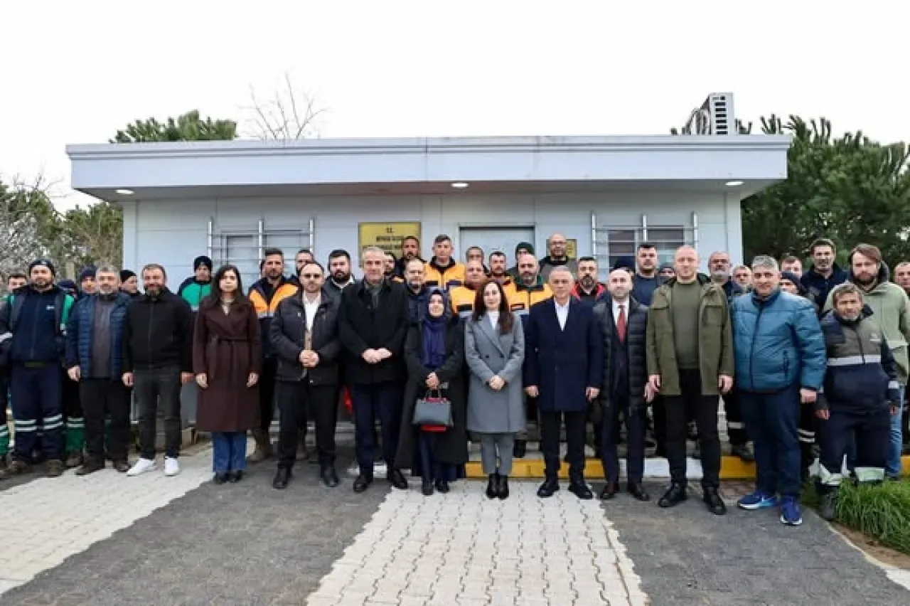 Beykoz'da Şok Hizmet Ekipleri Fatih Mahallesi'nde Saha Çalışması Yaptı Beykoz'da Şok Hizmet Ekipleri Fatih Mahallesi'nde Saha Çalışması Yaptı
