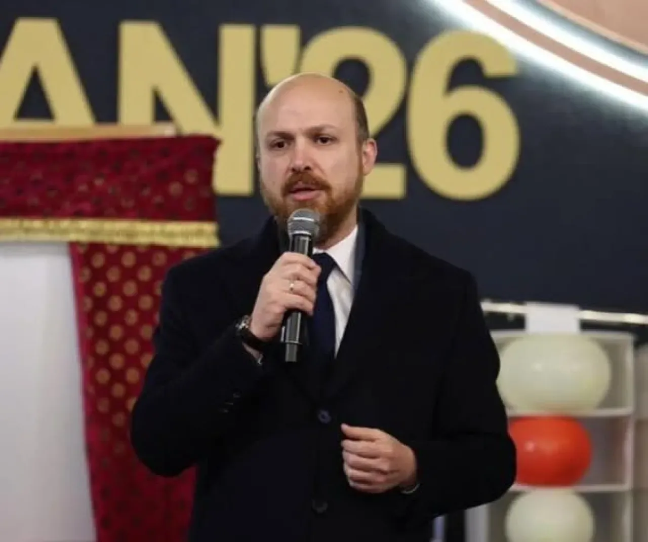 Bilal Erdoğan: "Cumhurbaşkanımız Bu Millete Özgüven Aşıladı, Dünya Çapında İş Yapma İnancı Getirdi" Bilal Erdoğan: "Cumhurbaşkanımız Bu Millete Özgüven Aşıladı, Dünya Çapında İş Yapma İnancı Getirdi"