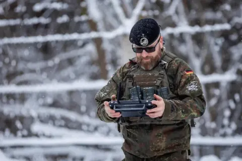 Almanya'nın 500 Milyon Euroluk Drone Anlaşmasıyla Yeni Bir Askeri Çağa İlk Adımı