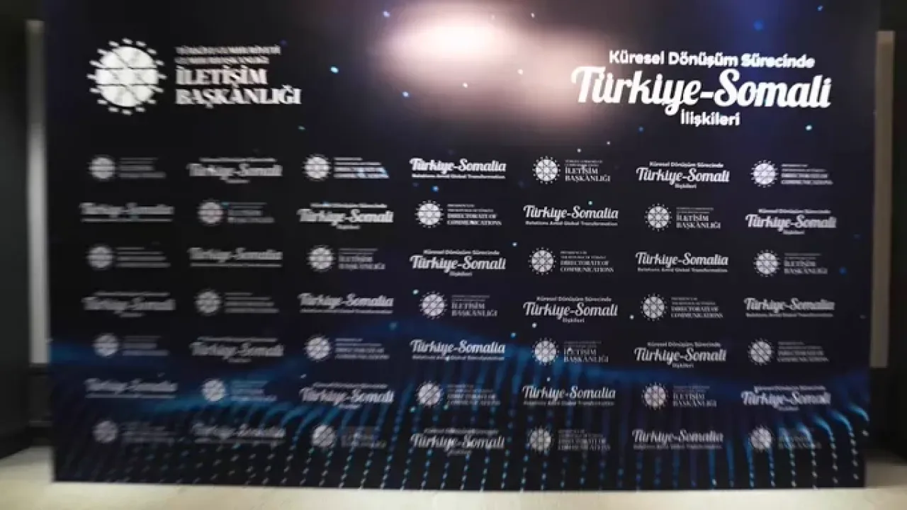 Türkiye ve Somali İlişkilerinin Küresel Düzlemdeki Dönüşümü Masaya Yatırıldı Türkiye ve Somali İlişkilerinin Küresel Düzlemdeki Dönüşümü Masaya Yatırıldı