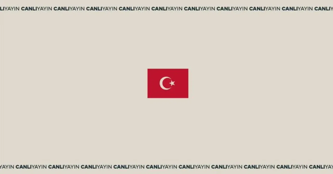 Saadet Partisi ve Yeniden Refah Liderleri, Erbakan'ın Kabrini Ziyaret Etti Saadet Partisi ve Yeniden Refah Liderleri, Erbakan'ın Kabrini Ziyaret Etti