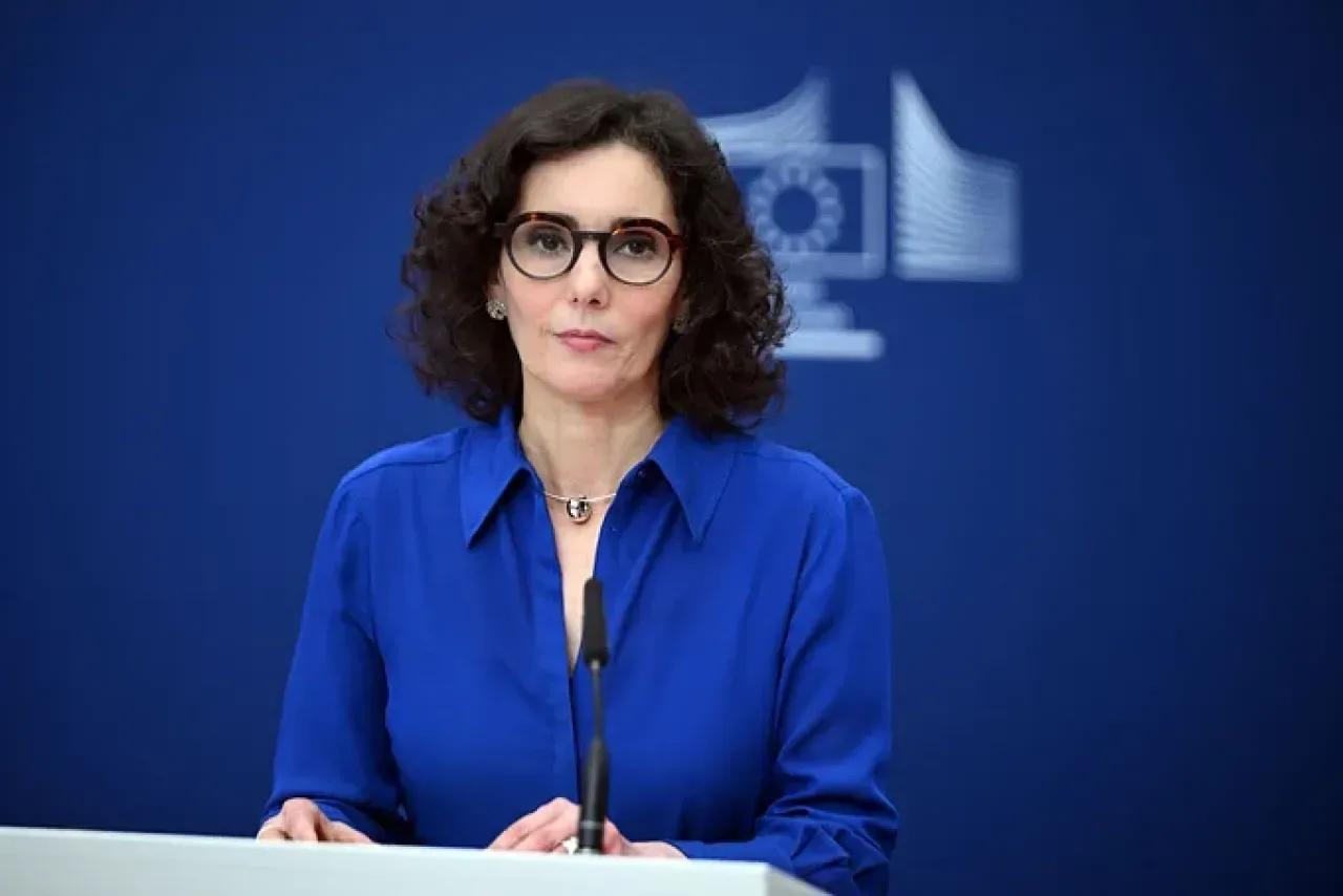 Avrupa, Küresel Yardım Fonları Azalırken Bir "Deniz Feneri" Olmalı Avrupa, Küresel Yardım Fonları Azalırken Bir "Deniz Feneri" Olmalı