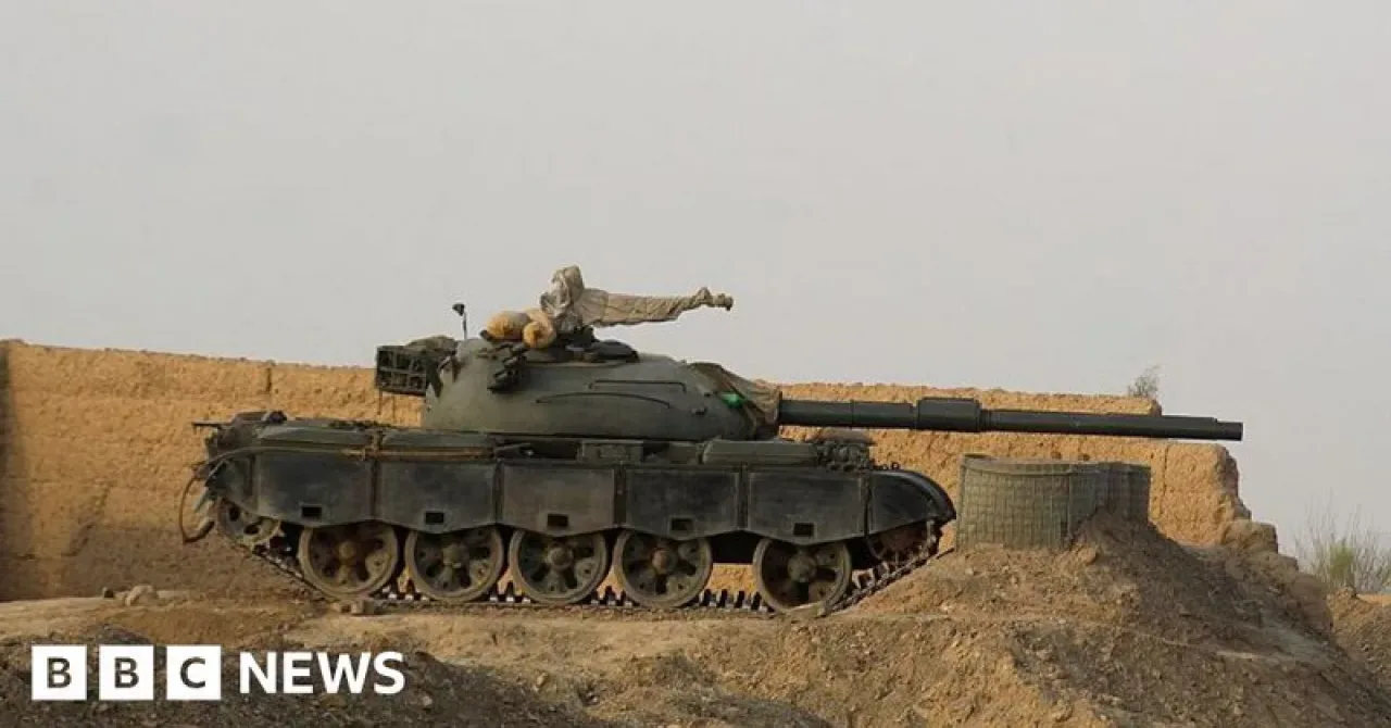 Pakistan Savunma Bakanı Afganistan'a Yönelik Saldırılar Sonrası "Açık Savaş" İlan Etti Pakistan Savunma Bakanı Afganistan'a Yönelik Saldırılar Sonrası "Açık Savaş" İlan Etti