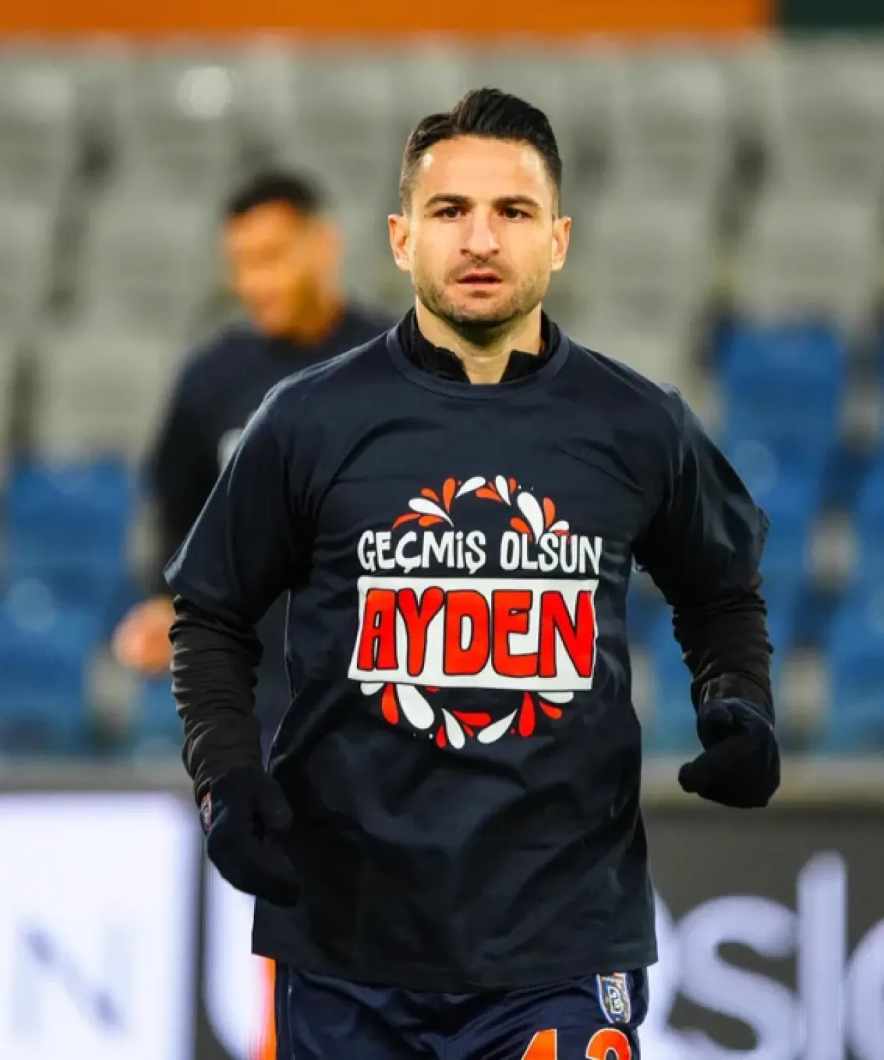 Başakşehirli Futbolcuların Anlamlı Desteği: Deniz Türüç'ün Oğlu Ayden'e Geçmiş Olas Mesajı Başakşehirli Futbolcuların Anlamlı Desteği: Deniz Türüç'ün Oğlu Ayden'e Geçmiş Olas Mesajı