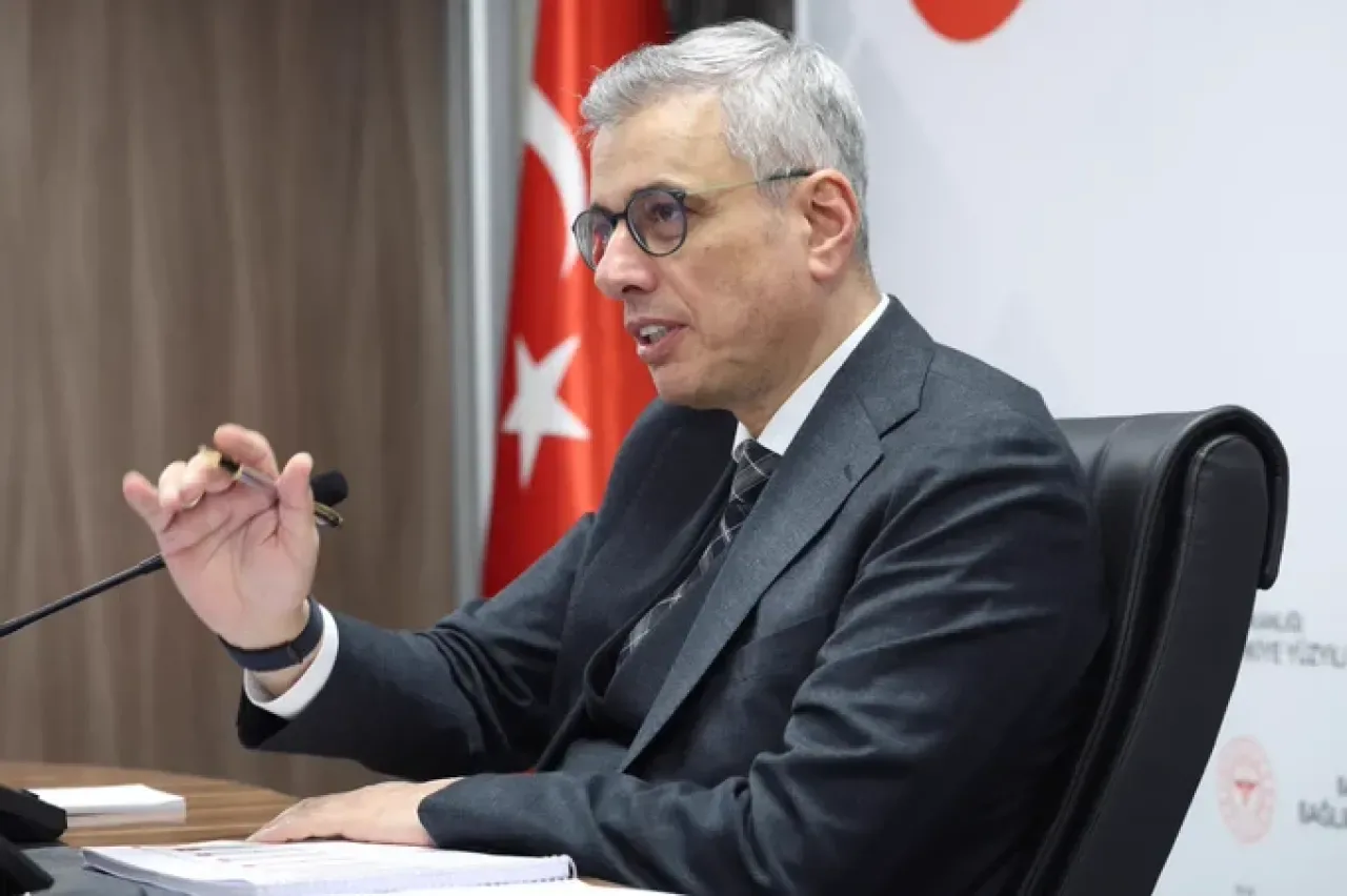 Sağlık Bakanı Memişoğlu, Kastamonu'da Sağlık Yöneticileriyle Bir Araya Geldi Sağlık Bakanı Memişoğlu, Kastamonu'da Sağlık Yöneticileriyle Bir Araya Geldi