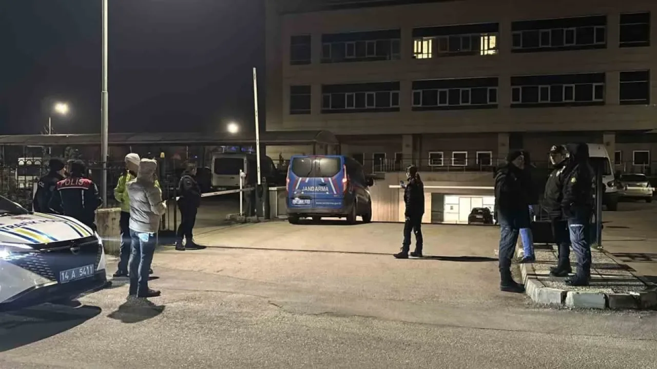 Bolu Belediye Başkanı Tanju Özcan ve Yardımcısı Tutuklandı Bolu Belediye Başkanı Tanju Özcan ve Yardımcısı Tutuklandı
