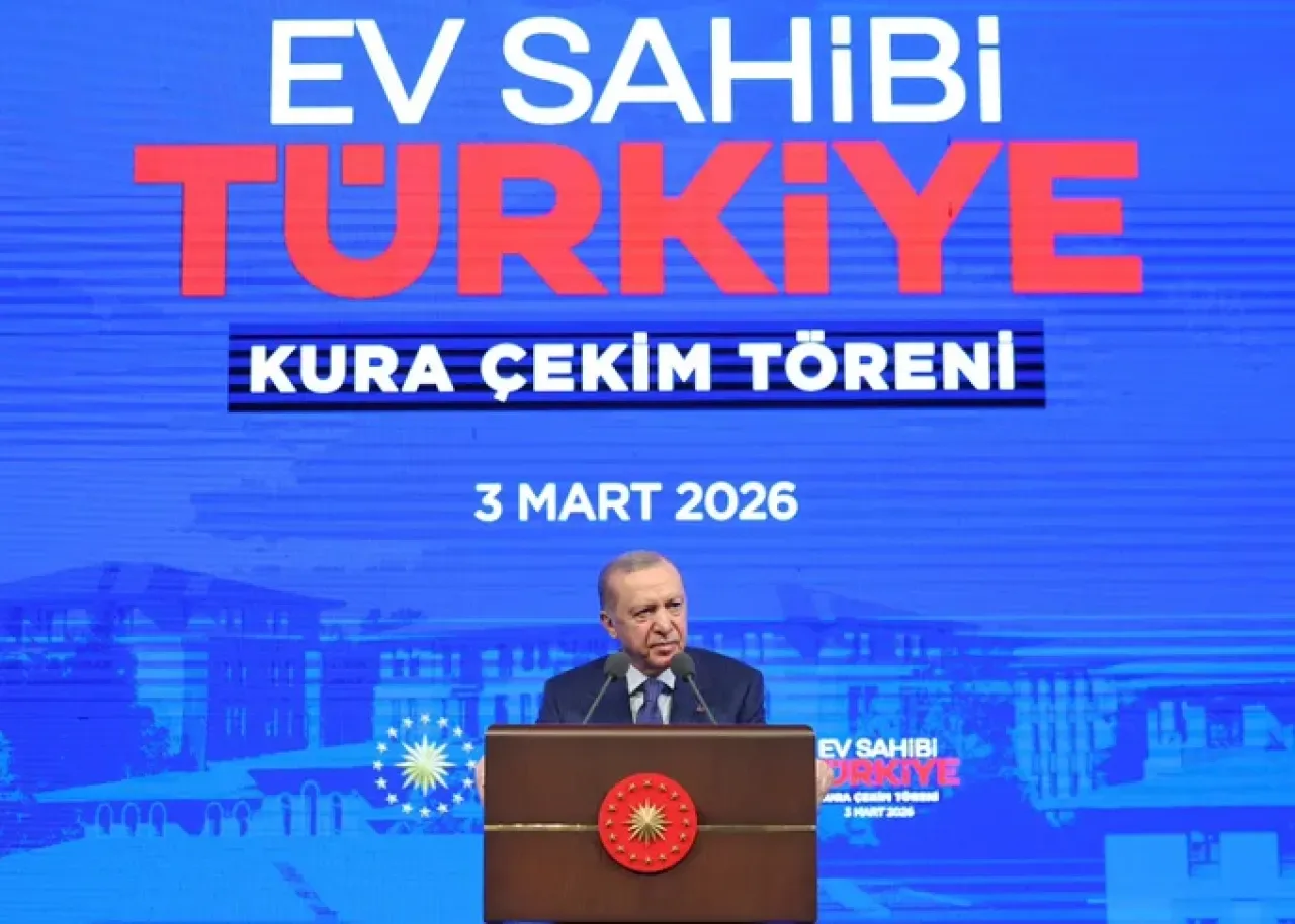 Cumhurbaşkanı Erdoğan, 31 Bin 73 Konut Kura Çekim Töreni'nde Vatandaşlarla Buluştu Cumhurbaşkanı Erdoğan, 31 Bin 73 Konut Kura Çekim Töreni'nde Vatandaşlarla Buluştu