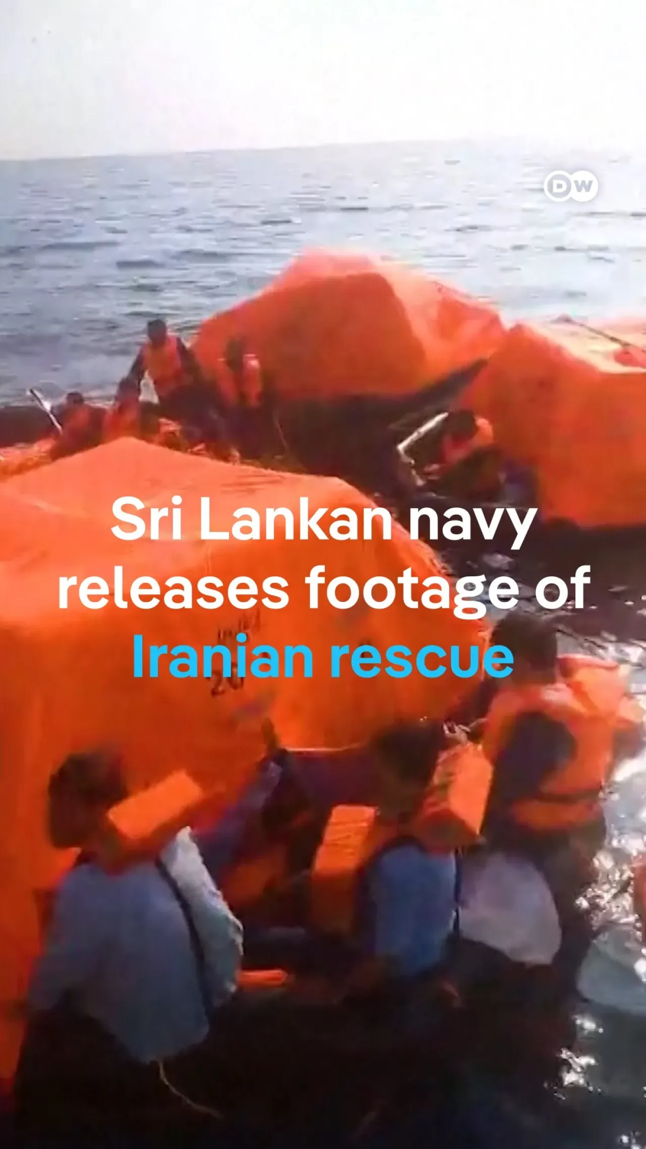 Sri Lanka Donanması, ABD Denizaltı Saldırısında Batırılan İran Gemisinden Kurtarma Görüntüleri Yayınladı Sri Lanka Donanması, ABD Denizaltı Saldırısında Batırılan İran Gemisinden Kurtarma Görüntüleri Yayınladı