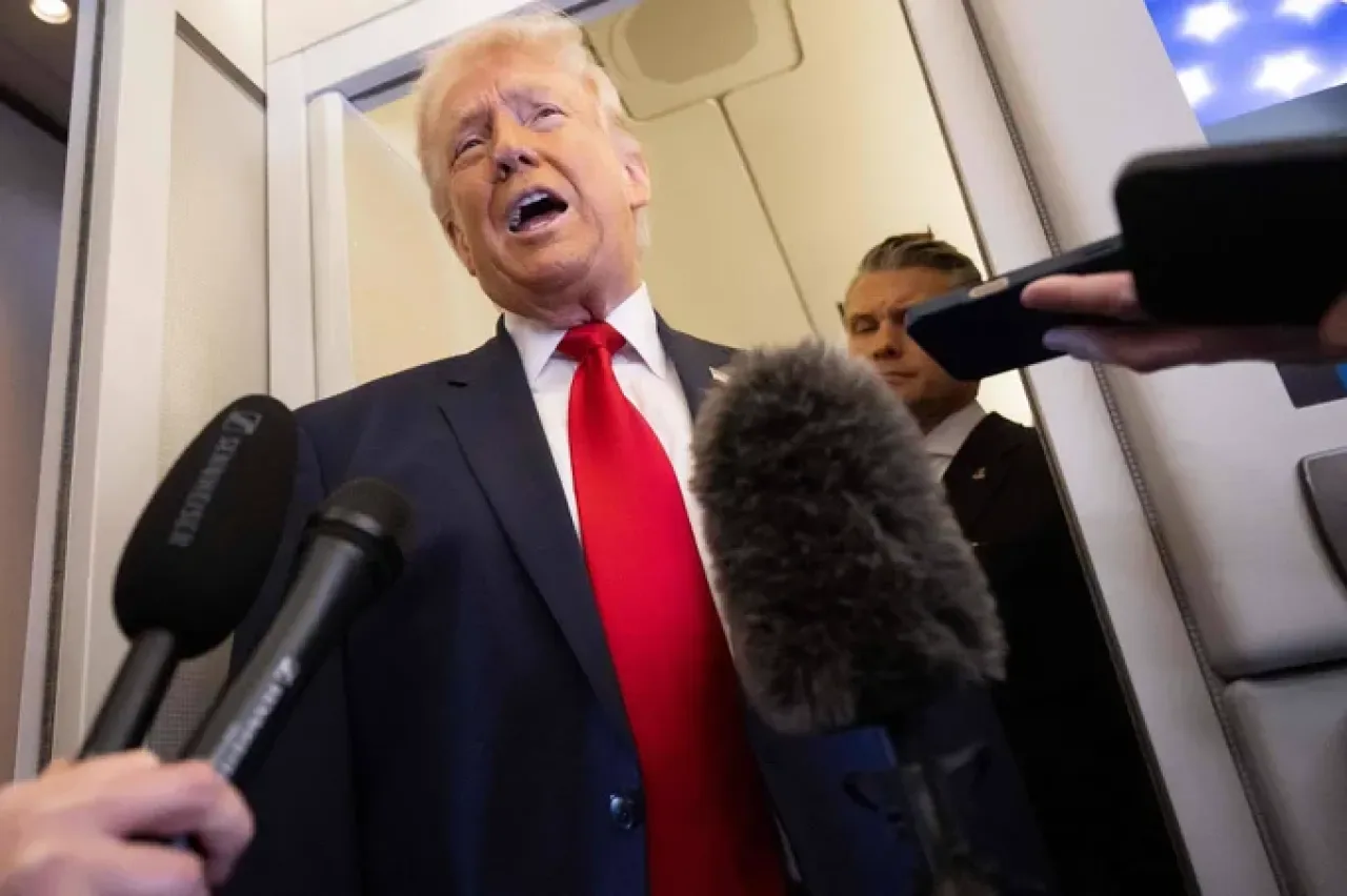 Trump'tan İran'da Lider Seçimi İddiası, Bölgede Gerilim Tırmanıyor Trump'tan İran'da Lider Seçimi İddiası, Bölgede Gerilim Tırmanıyor