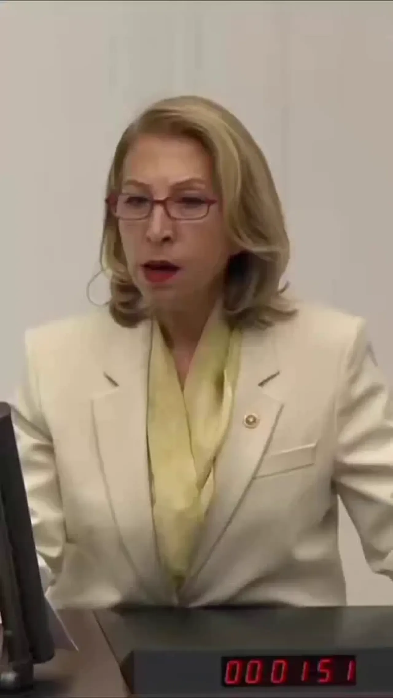 AK Partili Gençlik Liderinden Çarpıcı Açıklama: "Gümbür Gümbür Bir Nesil Geliyor" AK Partili Gençlik Liderinden Çarpıcı Açıklama: "Gümbür Gümbür Bir Nesil Geliyor"