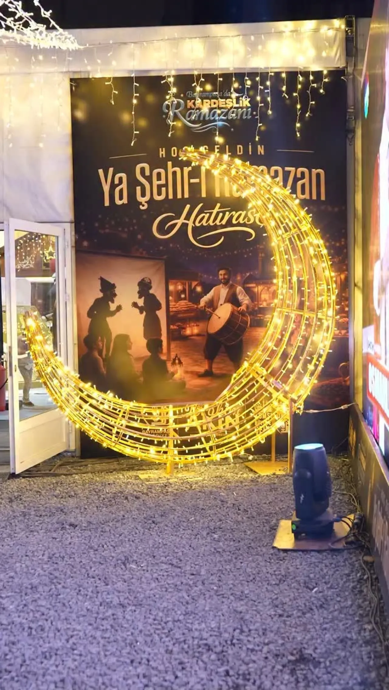 Bayrampaşa'da Ramazan Akşamlarına Ömer Karaoğlu Damgası Bayrampaşa'da Ramazan Akşamlarına Ömer Karaoğlu Damgası