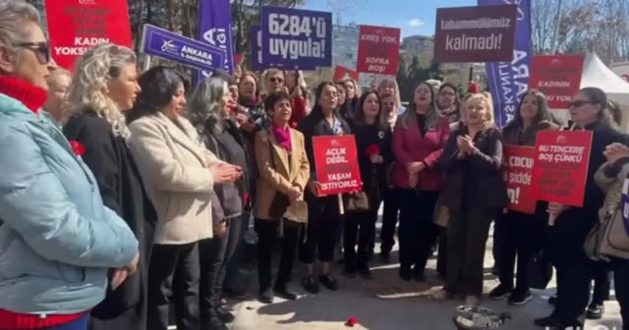 İYİ Partili Nimet Özdemir'den 8 Mart Mesajı: "Kadın Değiştirir, Kadın Üretir, Kadın Güç Verir" İYİ Partili Nimet Özdemir'den 8 Mart Mesajı: "Kadın Değiştirir, Kadın Üretir, Kadın Güç Verir"