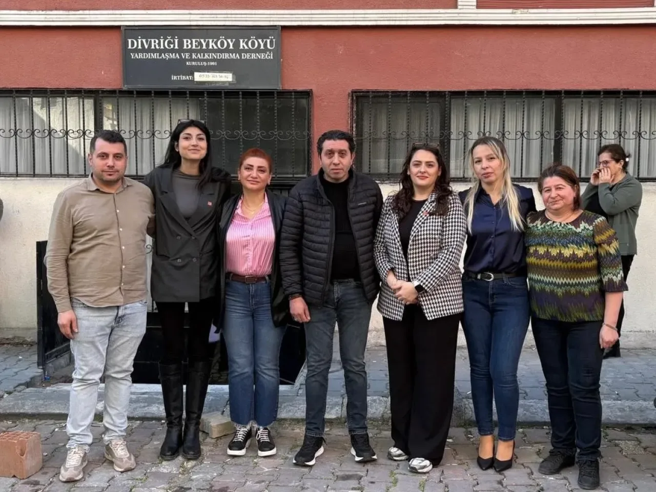 CHP Bahçelievler, 8 Mart Etkinliğinde Kadın Mücadelesinin Yanında CHP Bahçelievler, 8 Mart Etkinliğinde Kadın Mücadelesinin Yanında