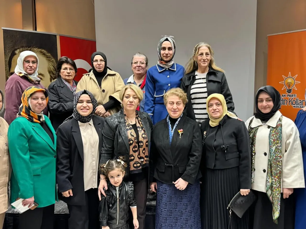 AK Kadın Gebze, 8 Mart'ta İftarda Buluştu AK Kadın Gebze, 8 Mart'ta İftarda Buluştu