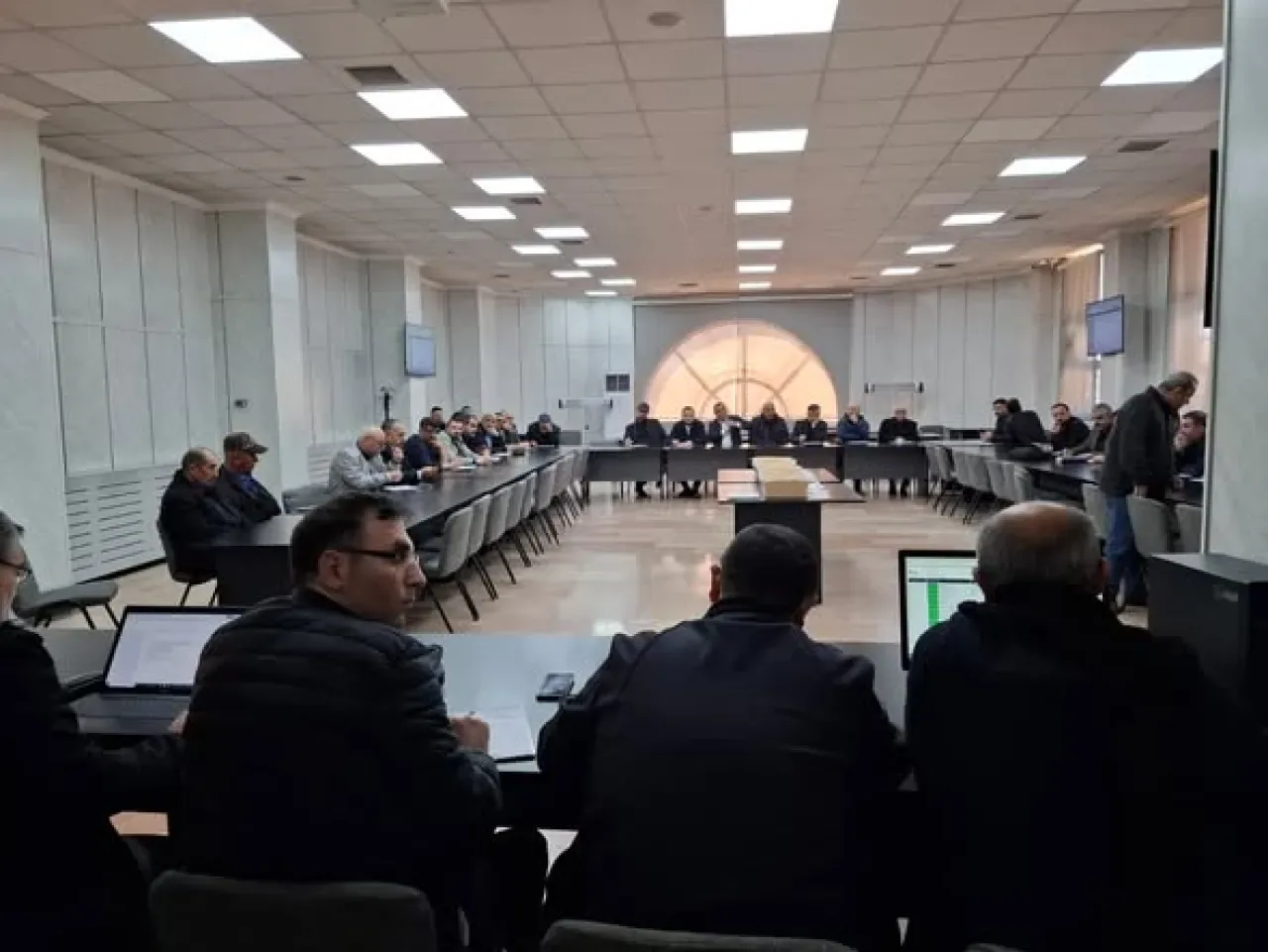 13.5 Bin Ton Mısır, Gaziantep Ticaret Borsası'nda Rekor İhale İle Satıldı 13.5 Bin Ton Mısır, Gaziantep Ticaret Borsası'nda Rekor İhale İle Satıldı