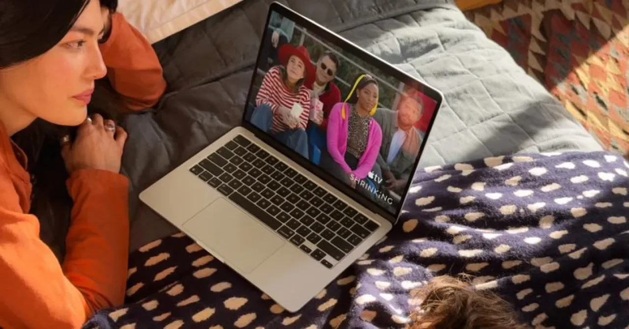 M5 MacBook Air'in Depolama Hızı Bekleneni Aştı: M4 Pro MacBook Pro'yu Bile Geride Bırakıyor M5 MacBook Air'in Depolama Hızı Bekleneni Aştı: M4 Pro MacBook Pro'yu Bile Geride Bırakıyor