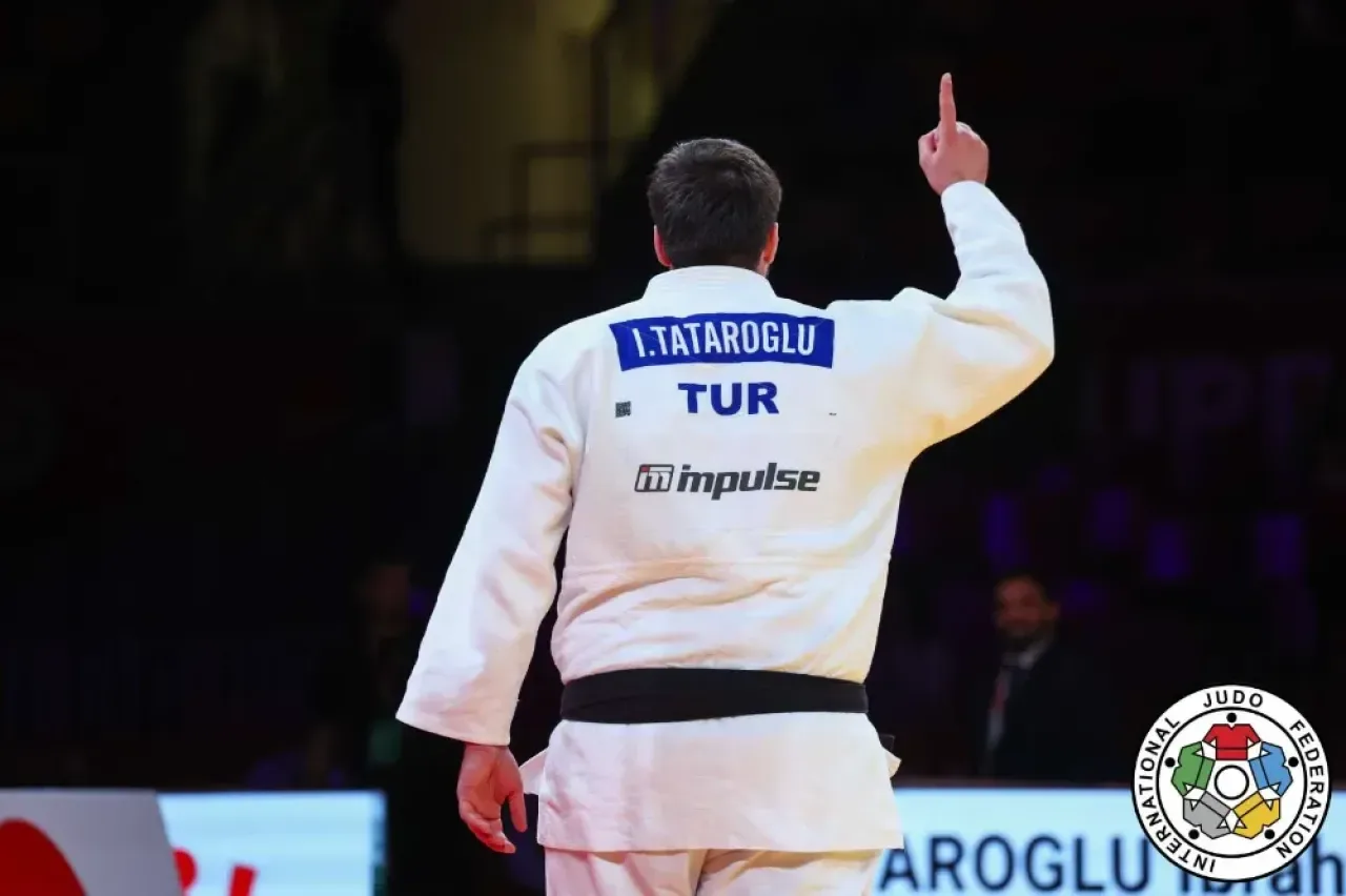İbrahim Tataroğlu Avusturya'da Altın Madalya Kazandı İbrahim Tataroğlu Avusturya'da Altın Madalya Kazandı