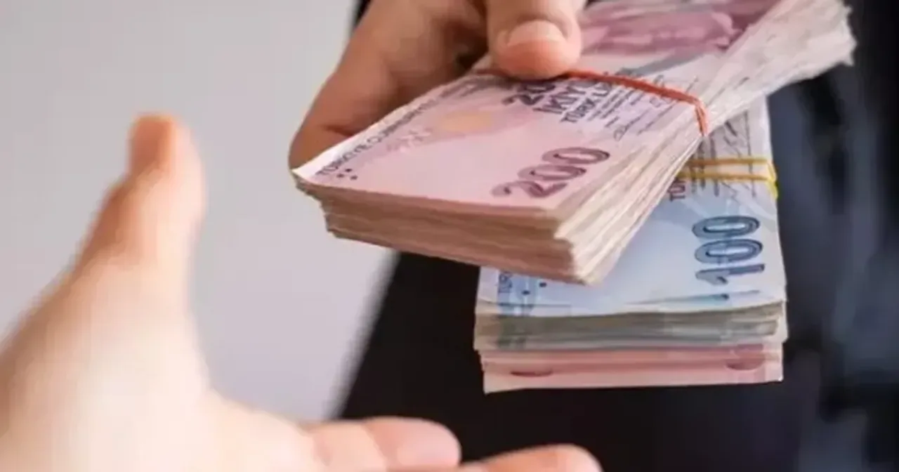 Emekli Bayram İkramiyesi Ne Kadar ve Ne Zaman Yatacak? Emekli Bayram İkramiyesi Ne Kadar ve Ne Zaman Yatacak?