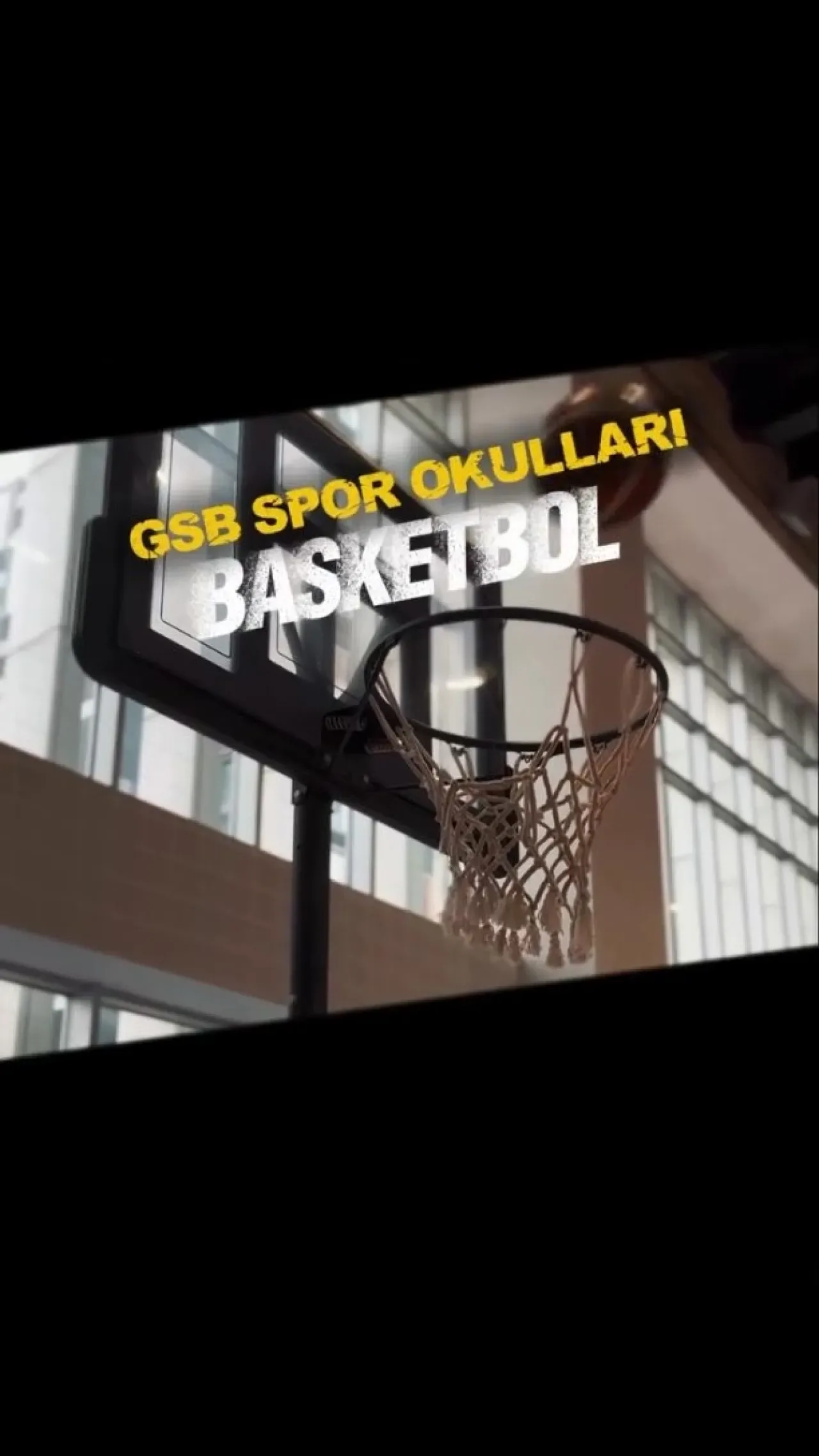 Bakırköy'de Geleceğin Yıldız Sporcuları Sahada Yetişiyor Bakırköy'de Geleceğin Yıldız Sporcuları Sahada Yetişiyor