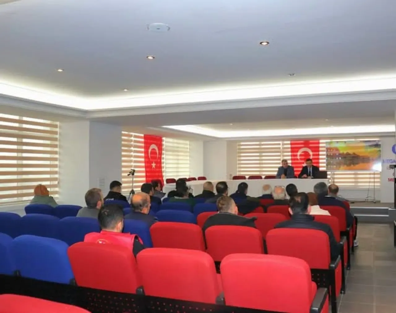 Mega Center'da Et Sektörüne Yönelik Kapsamlı Gıda Mevzuatı Eğitimi Mega Center'da Et Sektörüne Yönelik Kapsamlı Gıda Mevzuatı Eğitimi