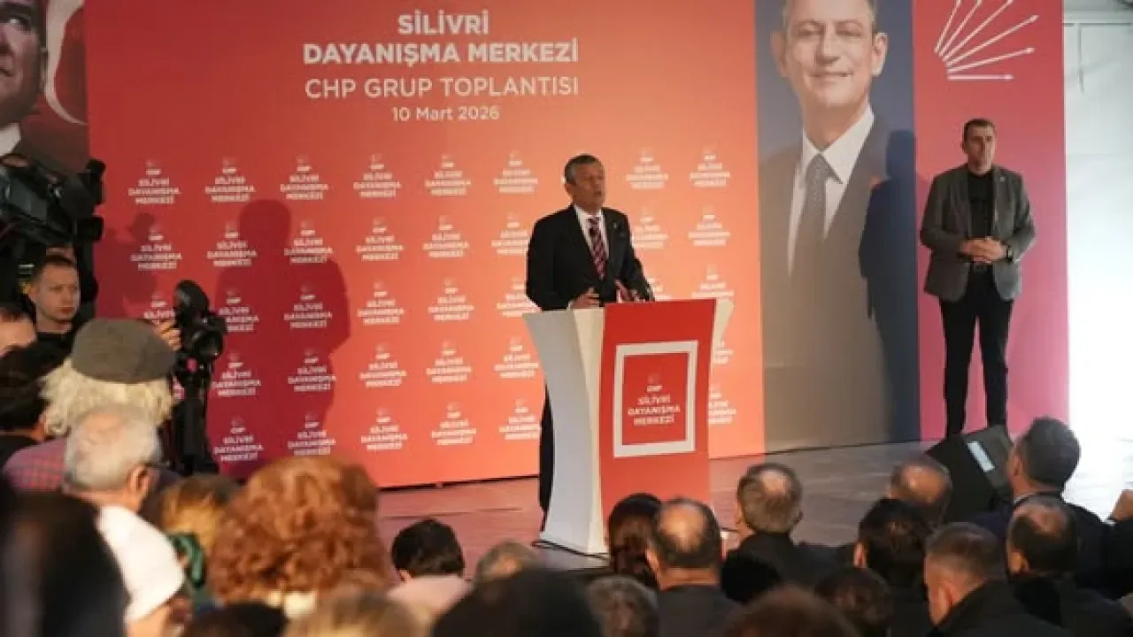 CHP Liderleri Silivri'de: "Adalet İçin Mücadele Sürecek" CHP Liderleri Silivri'de: "Adalet İçin Mücadele Sürecek"