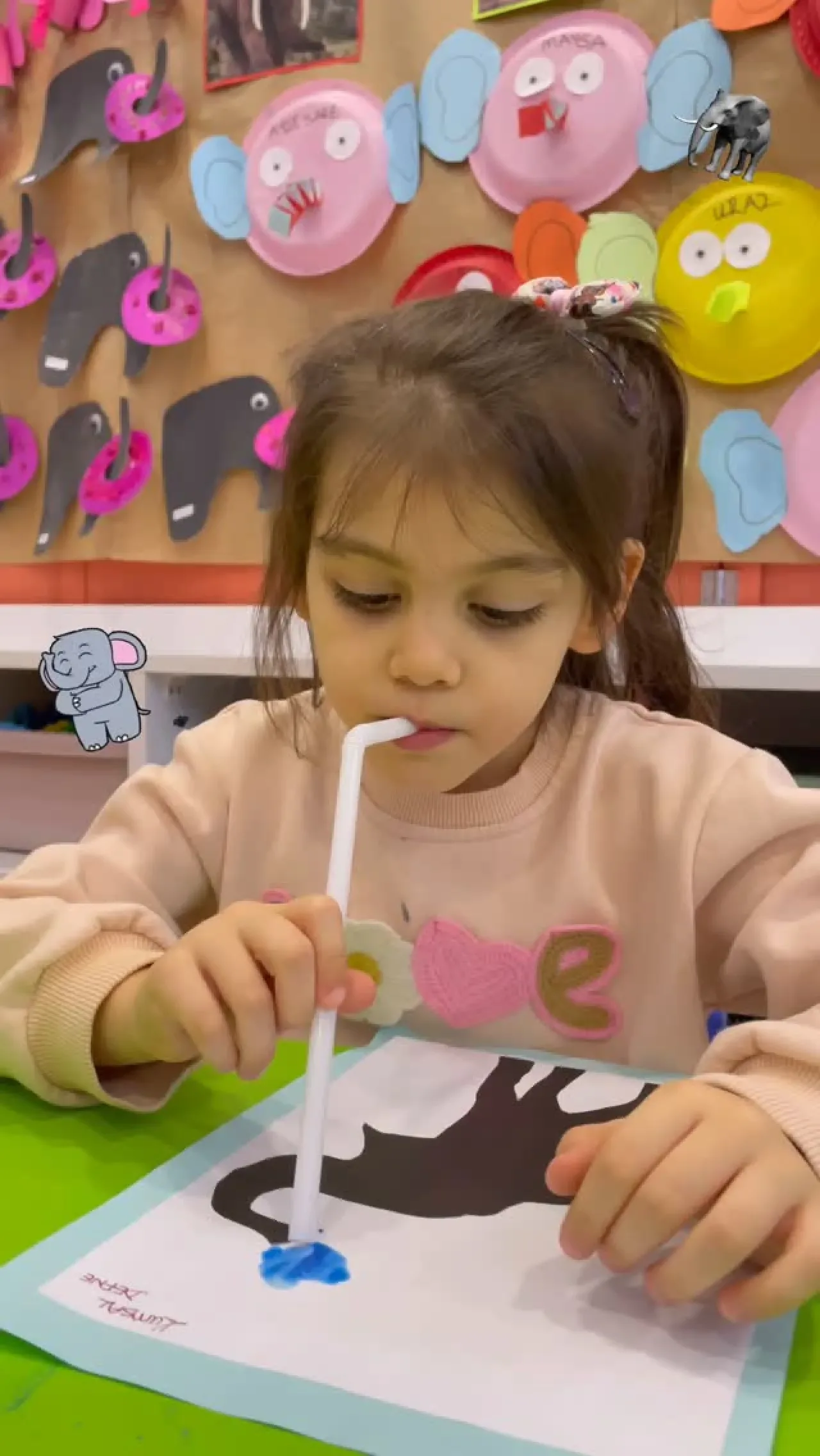 Minikler Fillerin Hortum Sırrını Keşfetti! Minikler Fillerin Hortum Sırrını Keşfetti!