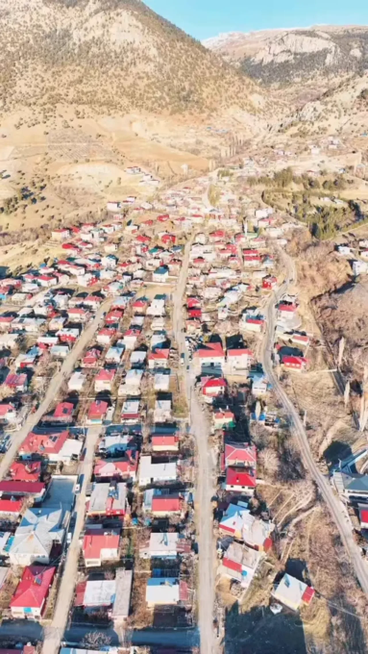 Pozantı'da Hamidiye Mahallesi'nde Kardeşlik İftarı Pozantı'da Hamidiye Mahallesi'nde Kardeşlik İftarı