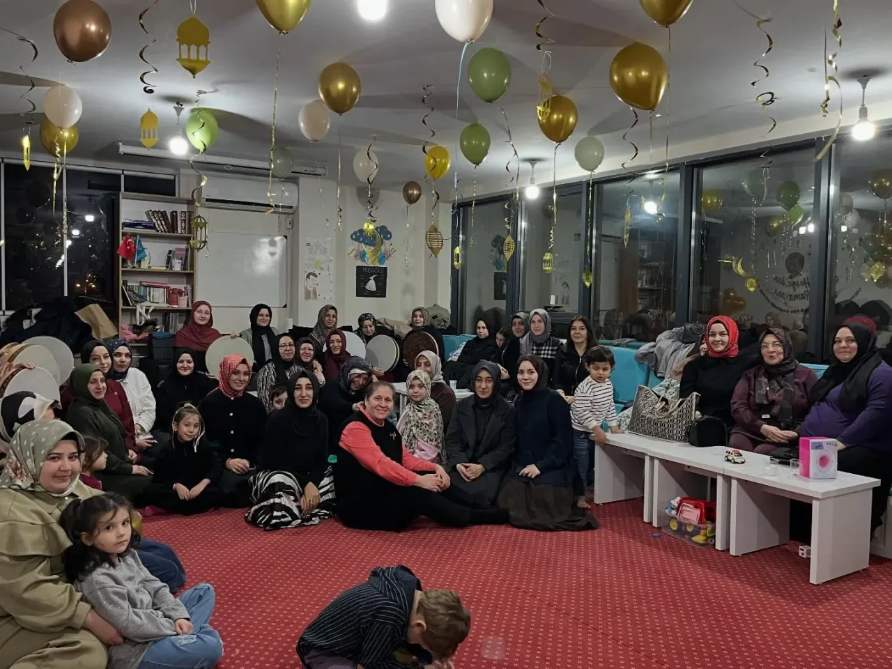TÜGVA Pendik'te Anlamlı İftar Buluşması TÜGVA Pendik'te Anlamlı İftar Buluşması
