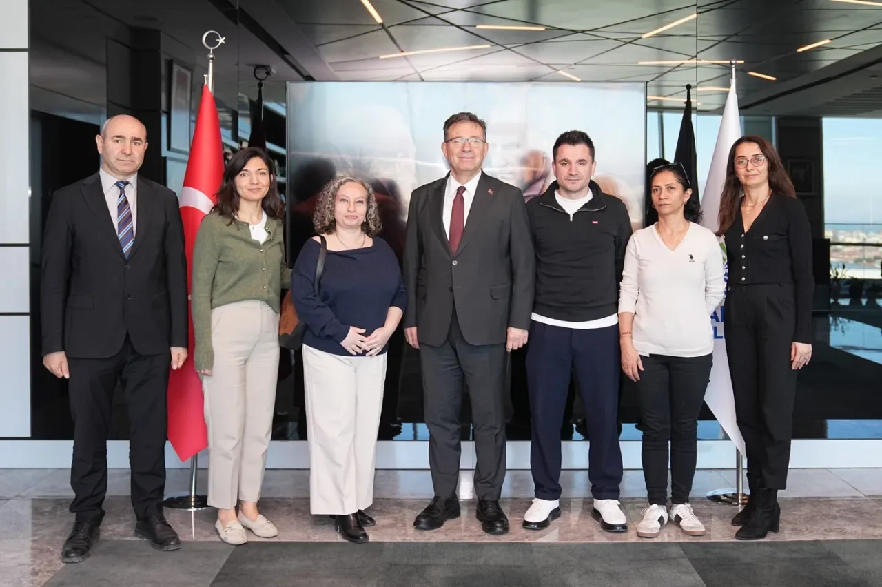 Sarıyer Belediyesi'nde Çalışma Hayatı Masaya Yatırıldı Sarıyer Belediyesi'nde Çalışma Hayatı Masaya Yatırıldı