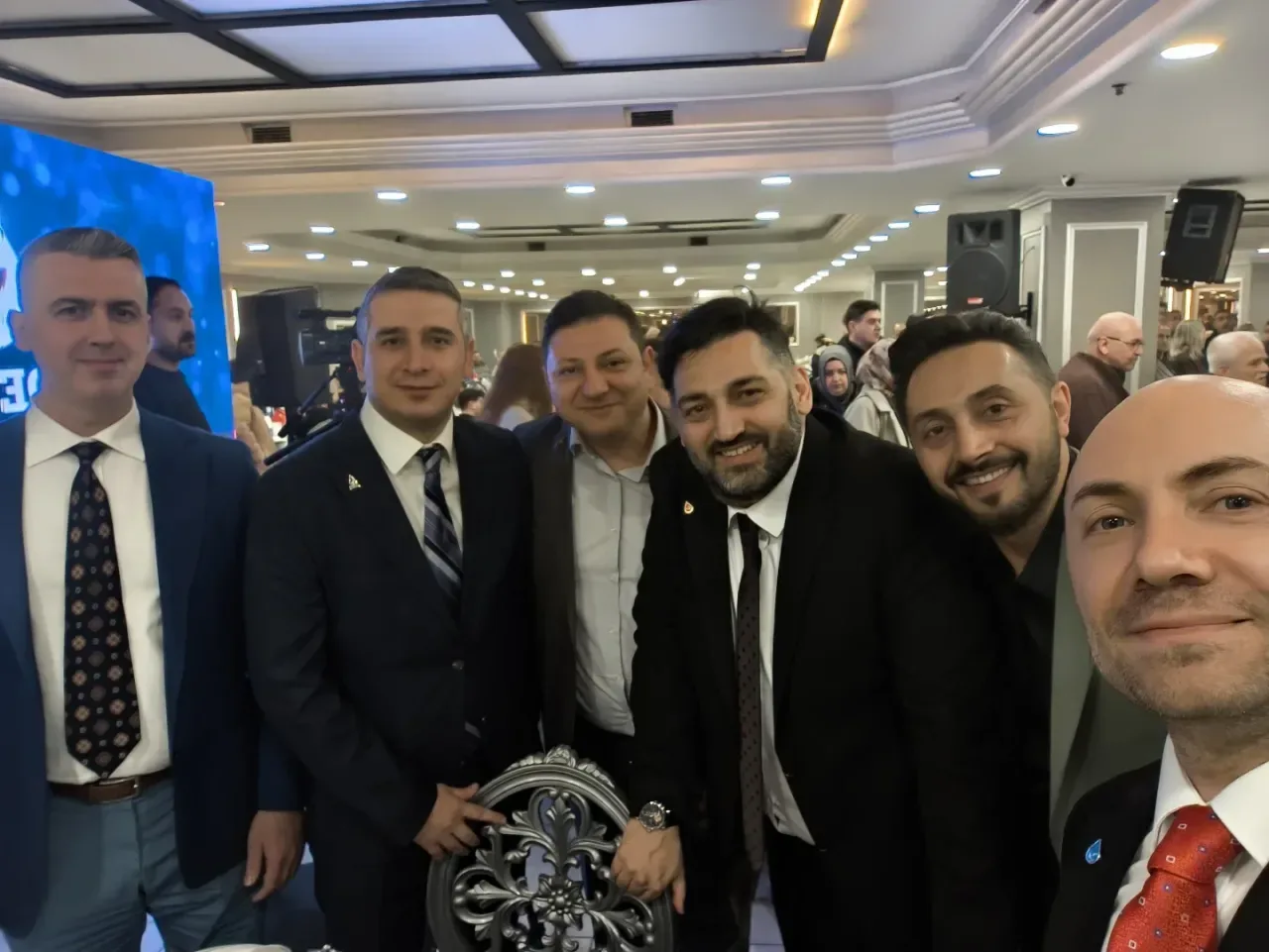 Deva Partisi Kocaeli İl Yönetimi, İstanbul İftar Programında Buluştu Deva Partisi Kocaeli İl Yönetimi, İstanbul İftar Programında Buluştu