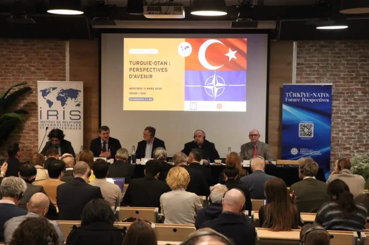 Türkiye'nin NATO Vizyonu Paris'te Masaya Yatırıldı Türkiye'nin NATO Vizyonu Paris'te Masaya Yatırıldı