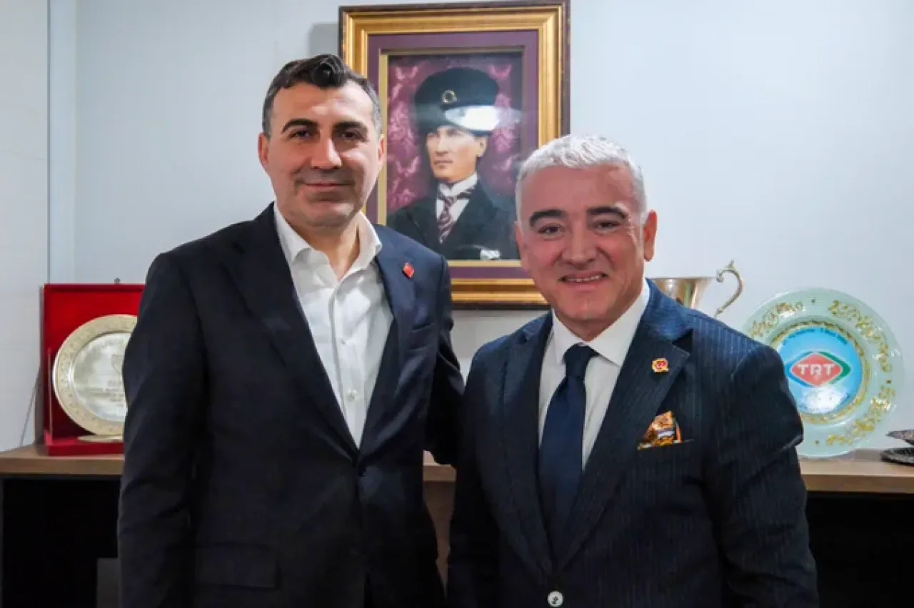 CHP Adana'dan Çukurova Gazeteciler Cemiyeti'ne Hayırlı Olsun Ziyareti CHP Adana'dan Çukurova Gazeteciler Cemiyeti'ne Hayırlı Olsun Ziyareti