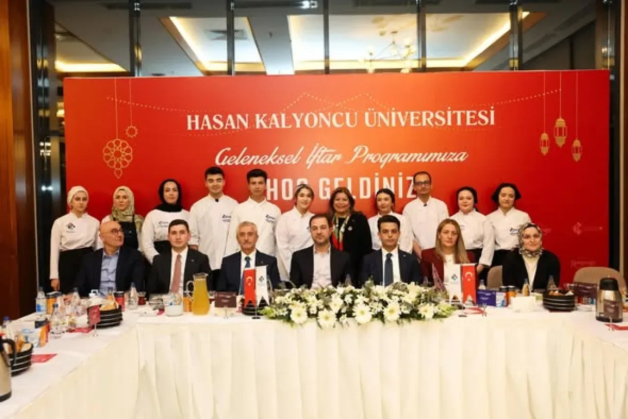HKÜ Ailesi, Geleneksel İftarda Bir Araya Geldi HKÜ Ailesi, Geleneksel İftarda Bir Araya Geldi