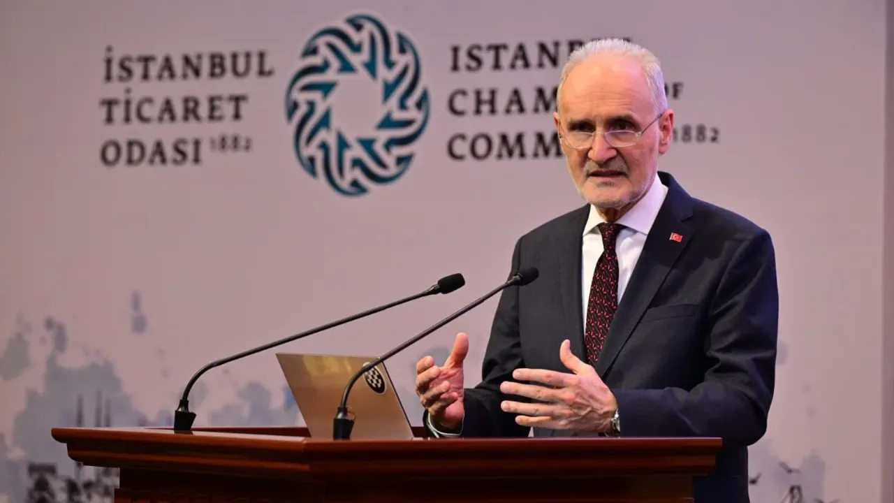 İTO Başkanı Avdagiç'ten Kritik Uyarı: "Erken Sanayisizleşme Tuzağına Düşmemeliyiz" İTO Başkanı Avdagiç'ten Kritik Uyarı: "Erken Sanayisizleşme Tuzağına Düşmemeliyiz"