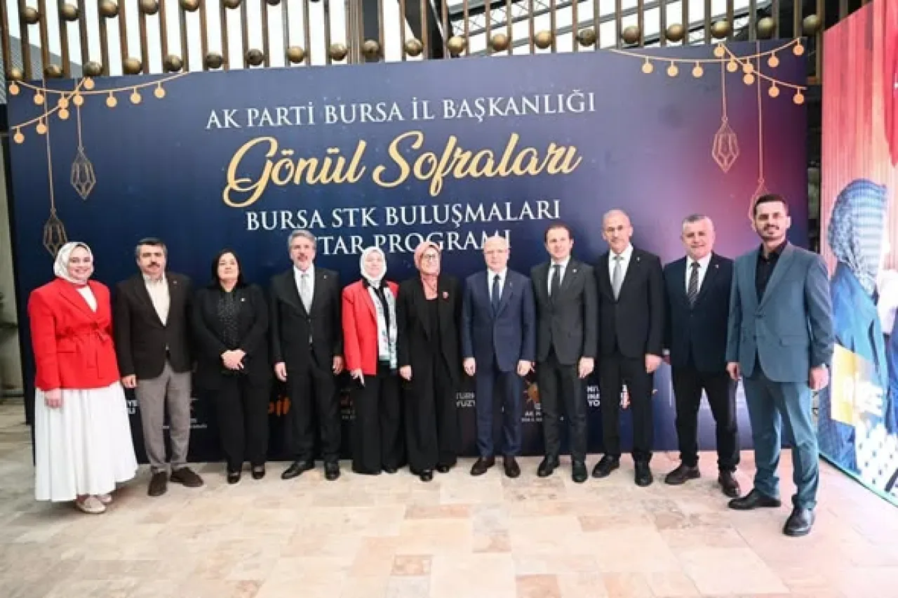 AK Parti Bursa'da STK'lar ile Gönül Sofralarında Buluştu AK Parti Bursa'da STK'lar ile Gönül Sofralarında Buluştu